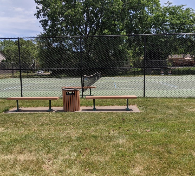 Centennial Park Tennis Courts (Antioch,&nbspIL)